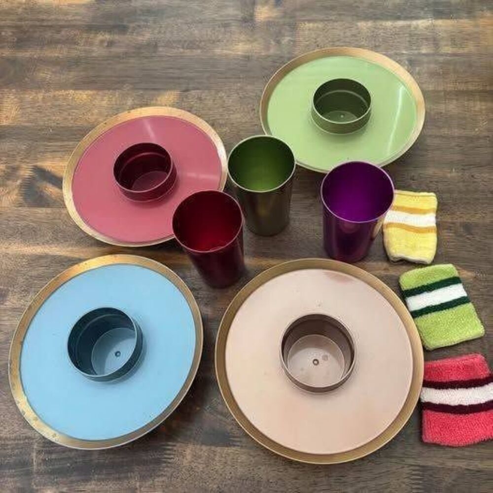 1950’s MCM Vintage Snack plate and aluminum cup set